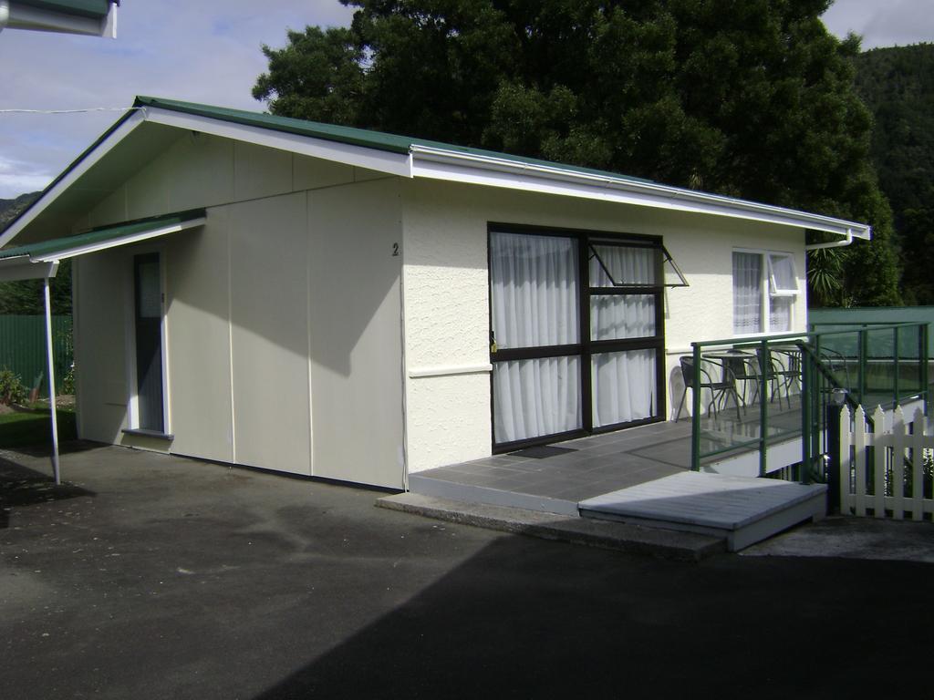 Mataki Motel Murchison Exterior photo