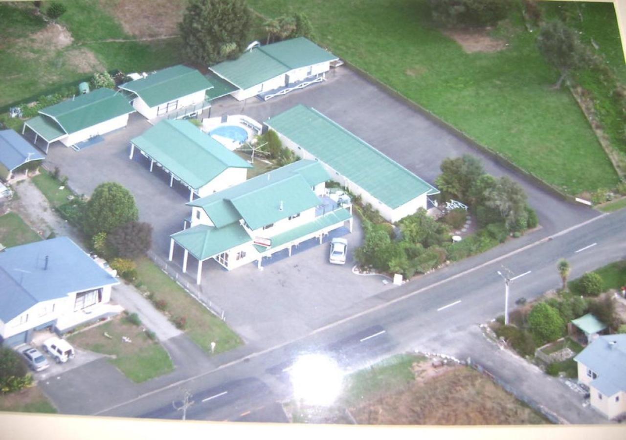 Mataki Motel Murchison Exterior photo